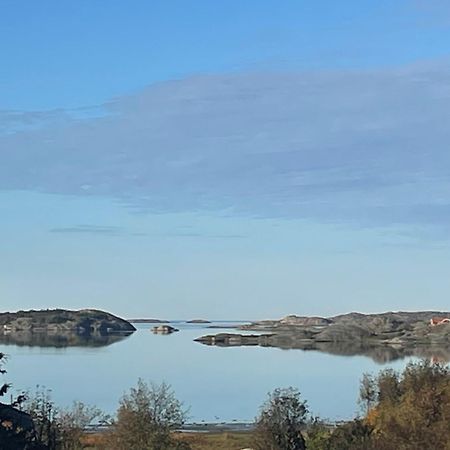 Stuga I Naturskoent Omrade Pa Vaestra Tjoern Saby Eksteriør bilde